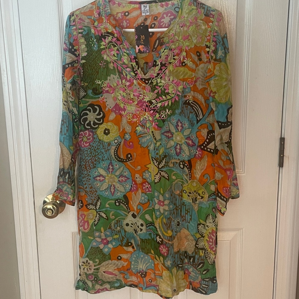 Raj NWT boho chic beautiful!! Orange Paisley Embroidered Tunic